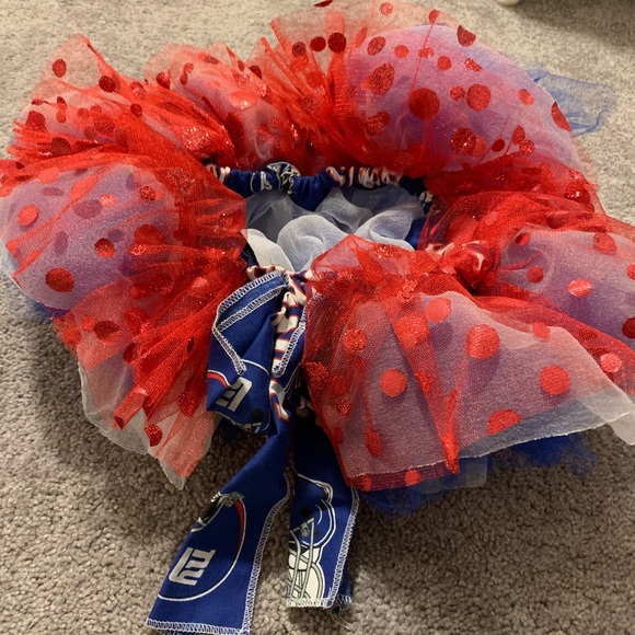 HANDMADE GIANTS TUTU FOR 0-6 months - Picture 1 of 3